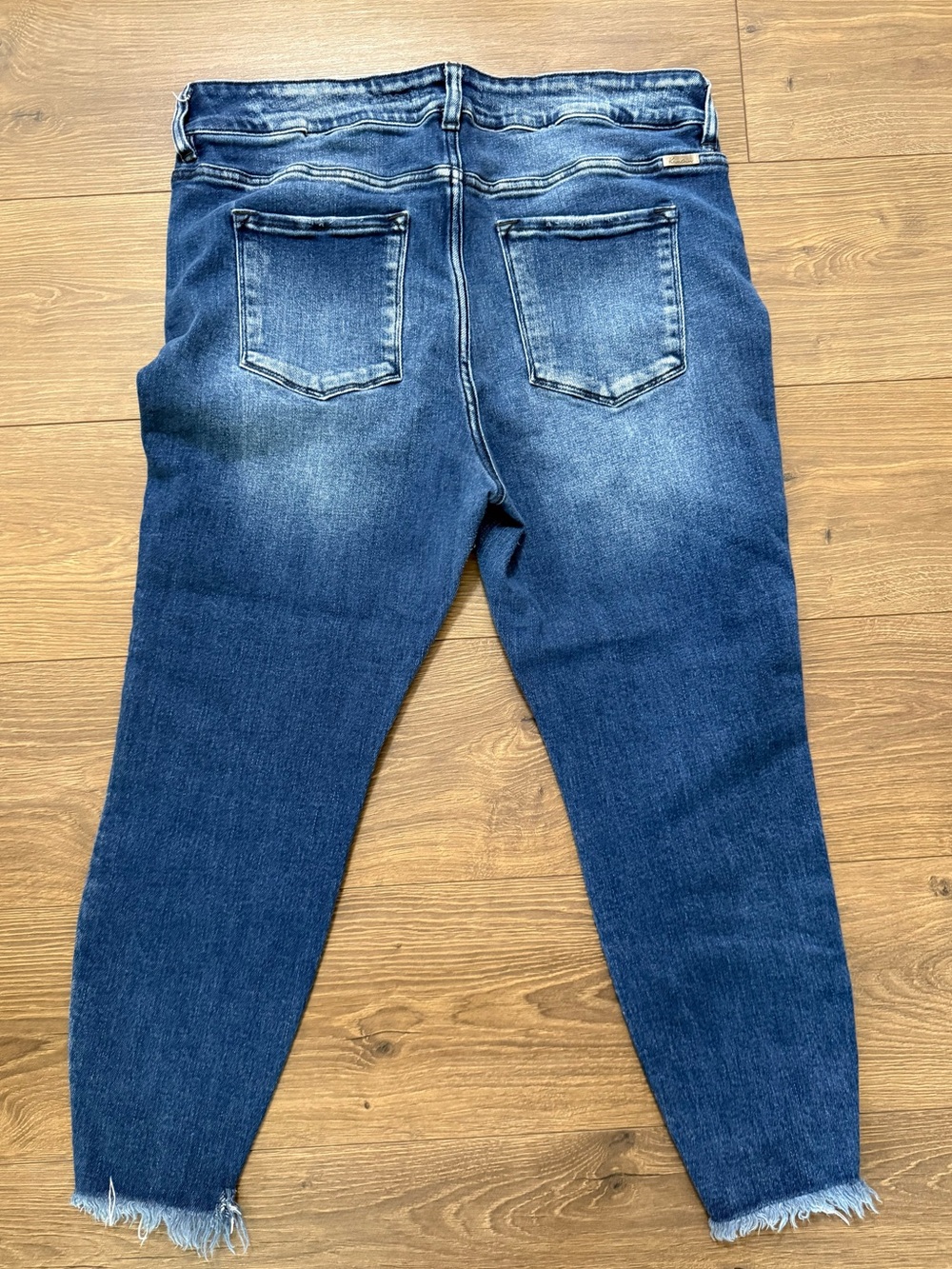 Search: KanCan Maurices High Rise Ankle Skinny Jeans Fray Hem Size 16 Distressed - Picture 6 of 8